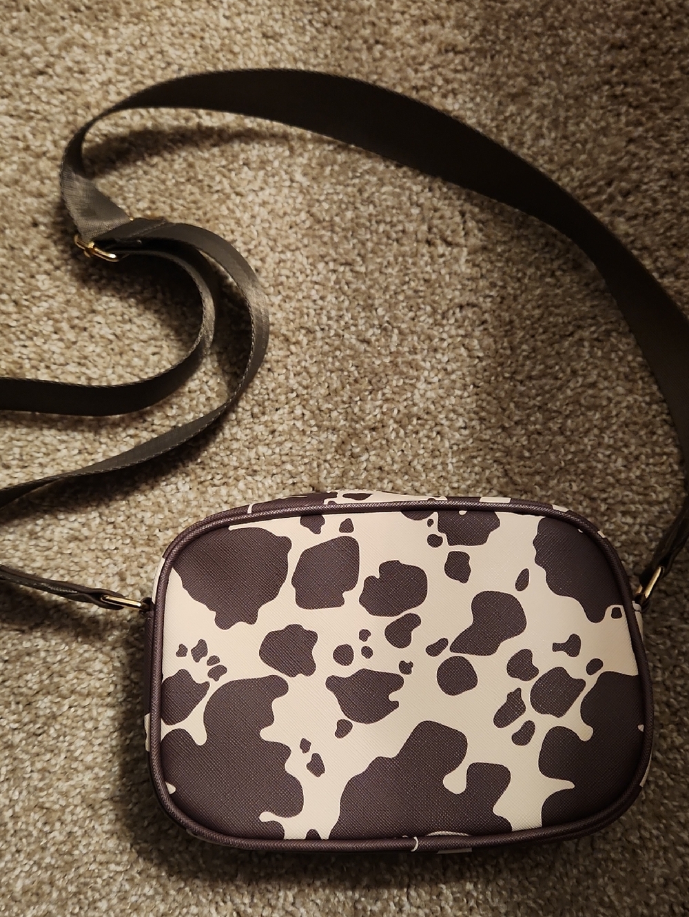 Women's Cow Print Crossbody Bag - Black & Cream